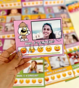 Amostra do material 12-Qual é a Emoção ?