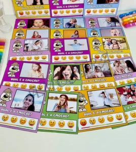 Amostra do material 12-Qual é a Emoção ?