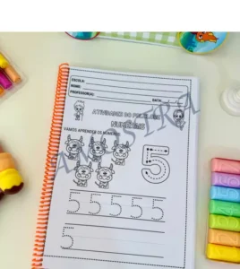Amostra do material 18- Atividades e Luva Folclore