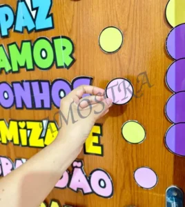 Amostra do material 21- Decoração de Porta Natal
