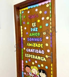 Amostra do material 21- Decoração de Porta Natal