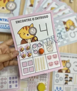 Amostra do material 27- Encontre o Intruso Numerais