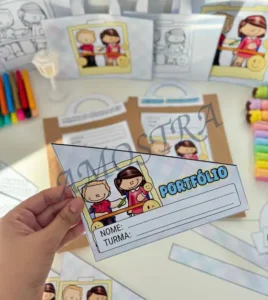 Amostra do material 28- Kit Capas Tema Escola