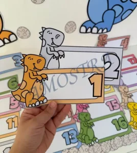 Amostra do material 8- Dinossauros da Contagem