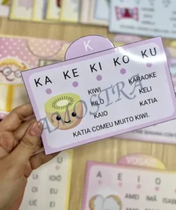Amostra do material A05- Fichas de leitura sílaba simples