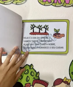 Amostra do material A24- Painel Dia da Árvore